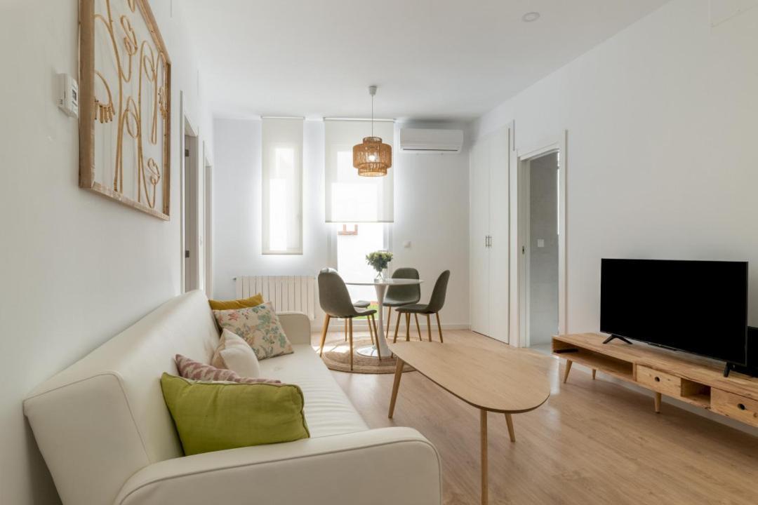 מדריד 2 Bedrooms 2 Bathrooms Furnished - Retiro - Refurbished - Mintystay מראה חיצוני תמונה